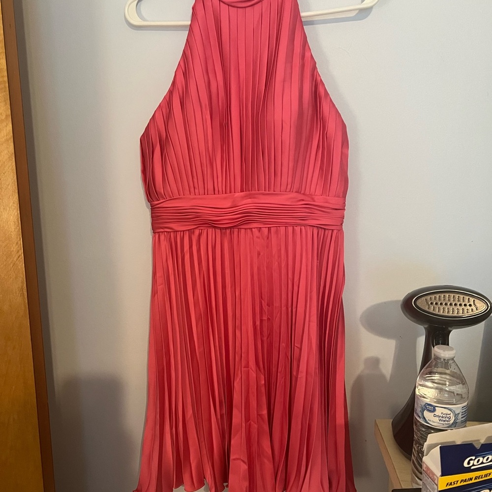Leena for Mac Duggal GORGEOUS Pleated Cocktail Dress Size 6